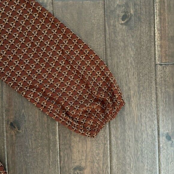 Max Studio Brown V Neck Long Sleeve Boho Tie Waist Blouse S NWT - Picture 4 of 6